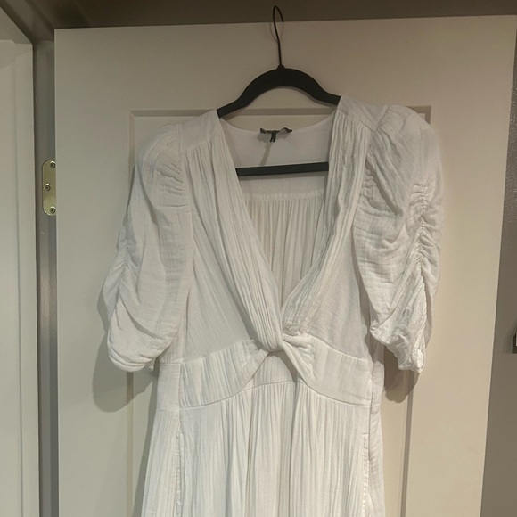 Me+Em Cheesecloth Gatgered Sleeve White Midi Dress - Picture 3 of 4